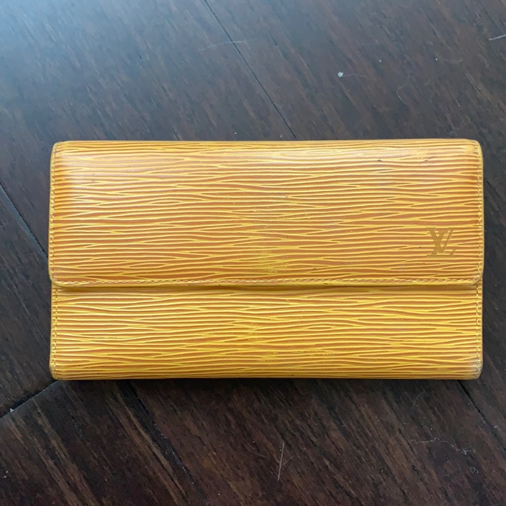 Louis Vuitton Wallet